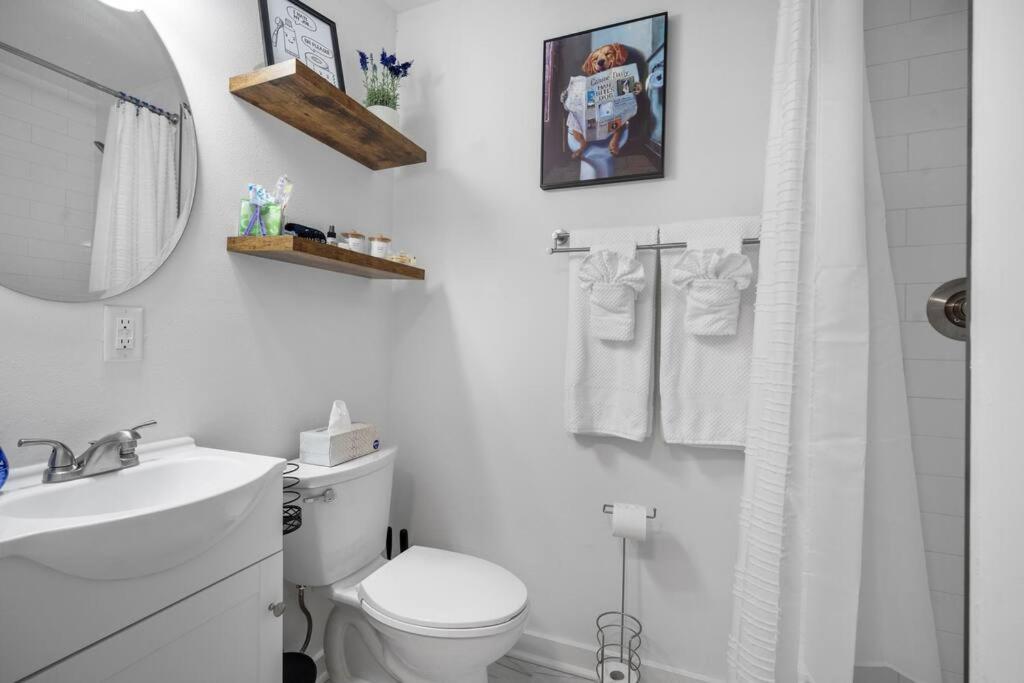Vineyard Cottage-Pet Friendly & Walk To Oaklawn! Hot Springs Eksteriør bilde