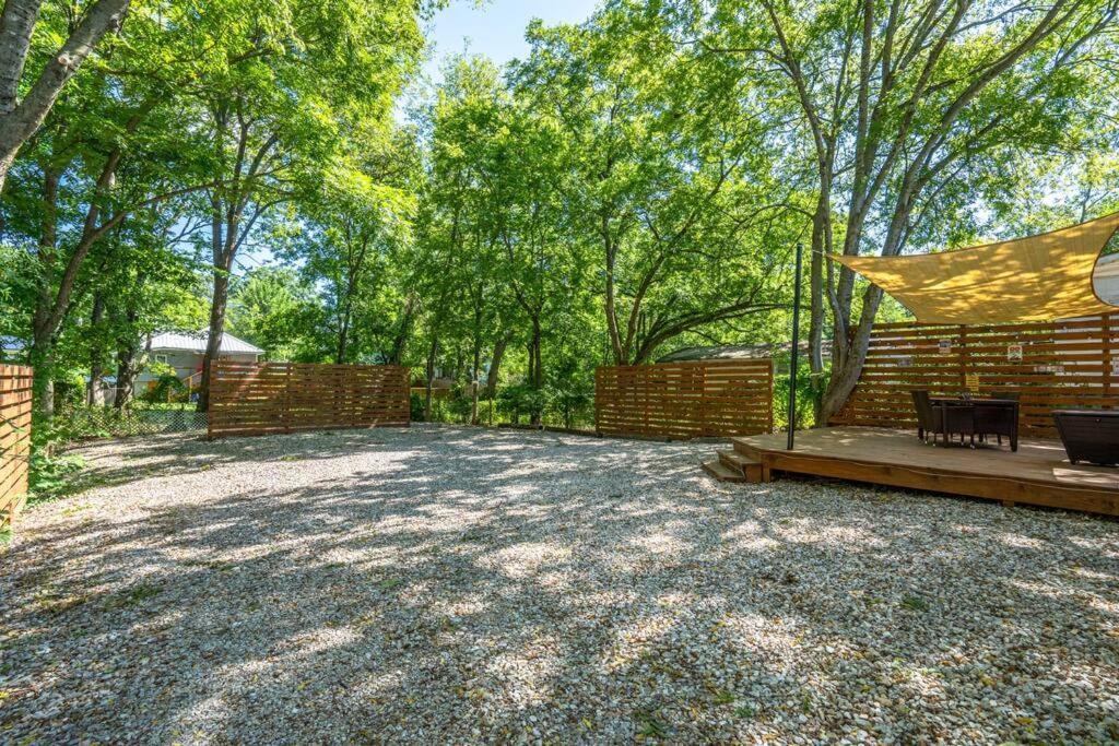 Vineyard Cottage-Pet Friendly & Walk To Oaklawn! Hot Springs Eksteriør bilde
